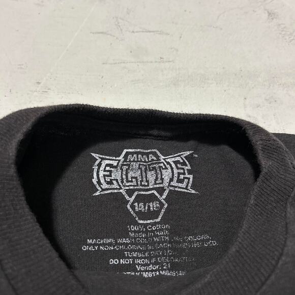 **Y2K MMA Elite T-Shirt - Red & Black with Crazy Front Graphic** - Picture 3 of 4